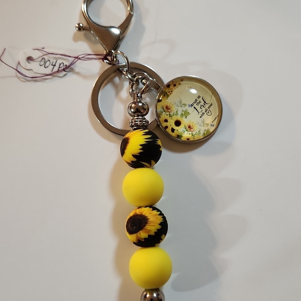 Hand Crafted Purse Charm Key Chain Yellow Trust in the Lord Pendant 5 1/2 in.